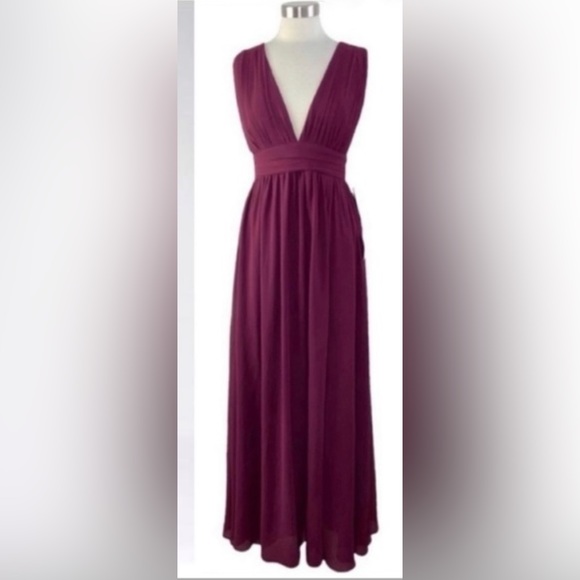 Lulus Dresses & Skirts - Lulus Heavenly Hues A-line deep v sleeveless chiffon Gown In Burgundy S
